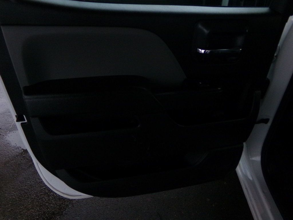 2019 Chevrolet Silverado 3500HD CC FLAT BED - 22949152 - 12