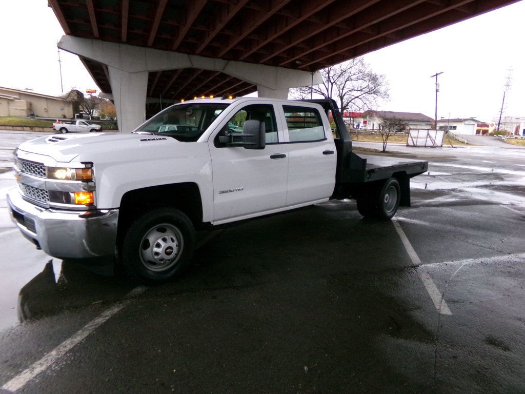 2019 Chevrolet Silverado 3500HD CC FLAT BED - 22949152 - 1
