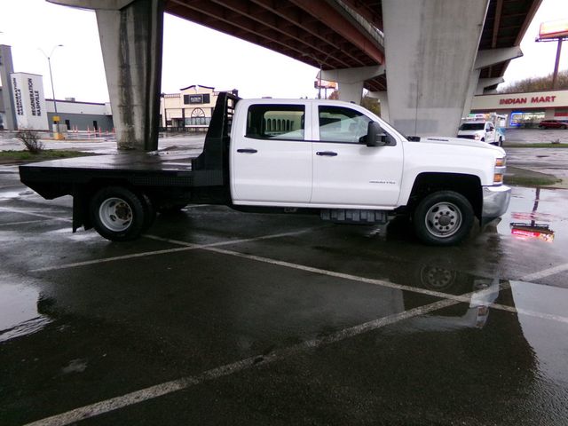 2019 Chevrolet Silverado 3500HD CC FLAT BED - 22949152 - 4