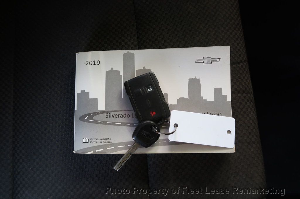 2019 Chevrolet Silverado 3500HD CC Silverado 3500HHD 2WD Cab Chassis DRW GAS - 23000041 - 26