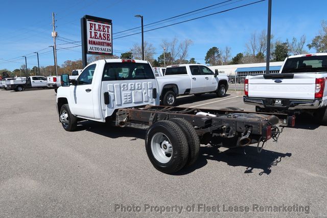 2019 Chevrolet Silverado 3500HD CC Silverado 3500HHD 2WD Cab Chassis DRW GAS - 23000041 - 2