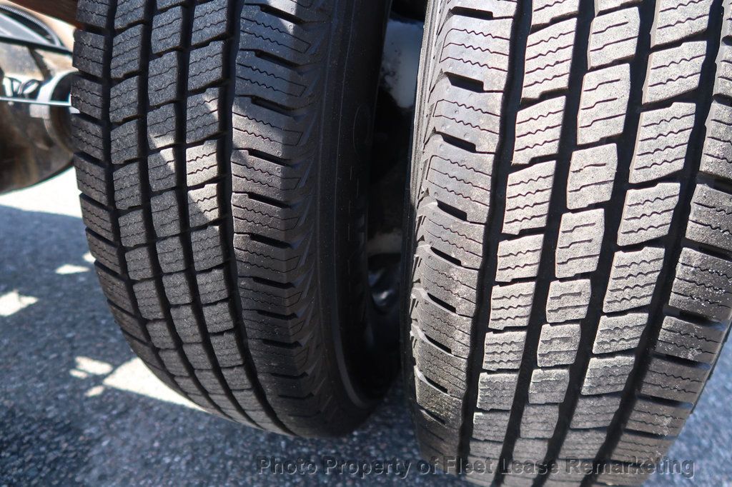 2019 Chevrolet Silverado 3500HD CC Silverado 3500HHD 2WD Cab Chassis DRW GAS - 23000041 - 31