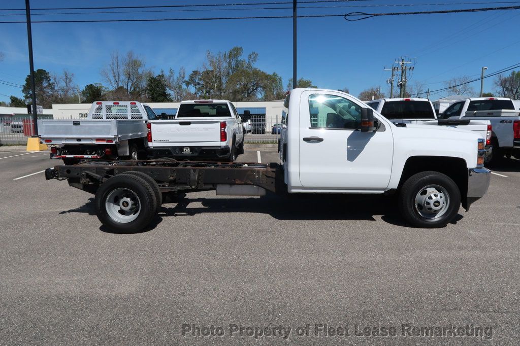 2019 Chevrolet Silverado 3500HD CC Silverado 3500HHD 2WD Cab Chassis DRW GAS - 23000041 - 5