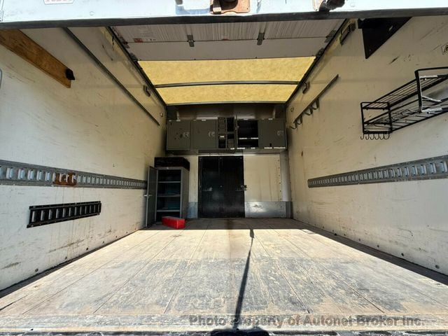 2019 Chevrolet Silverado 3500HD CC Supreme 9ft Box  - 23028229 - 9