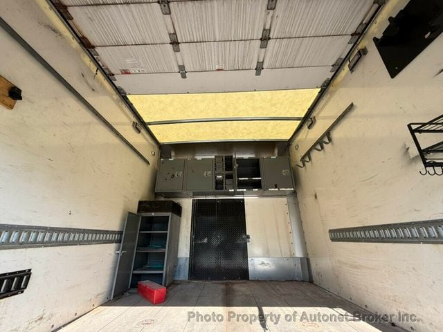 2019 Chevrolet Silverado 3500HD CC Supreme 9ft Box  - 23028229 - 12