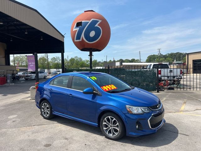2019 Chevrolet Sonic 4dr Sedan Automatic LT - 23010605 - 0