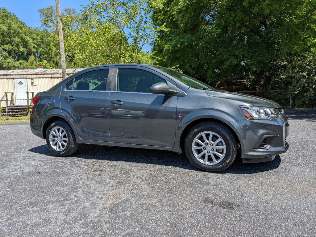 2019 Chevrolet Sonic 4dr Sedan Automatic LT - 21894685 | Video 1