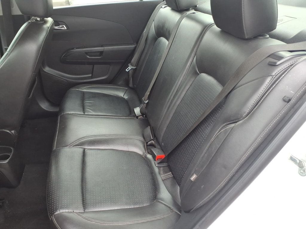 2019 Chevrolet Sonic 4dr Sedan Automatic Premier - 23011742 - 14