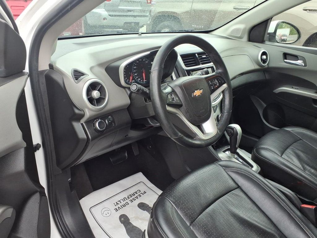 2019 Chevrolet Sonic 4dr Sedan Automatic Premier - 23011742 - 5