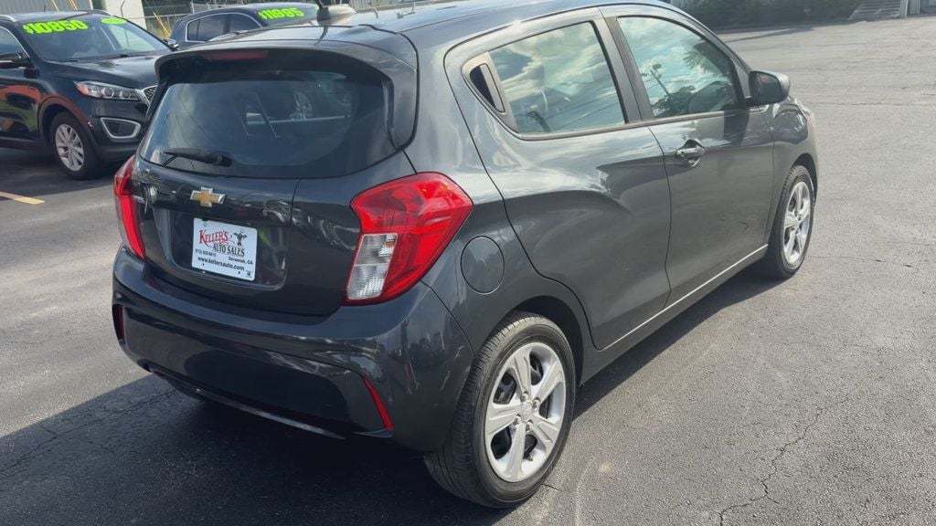 Chevrolet Spark photo 8