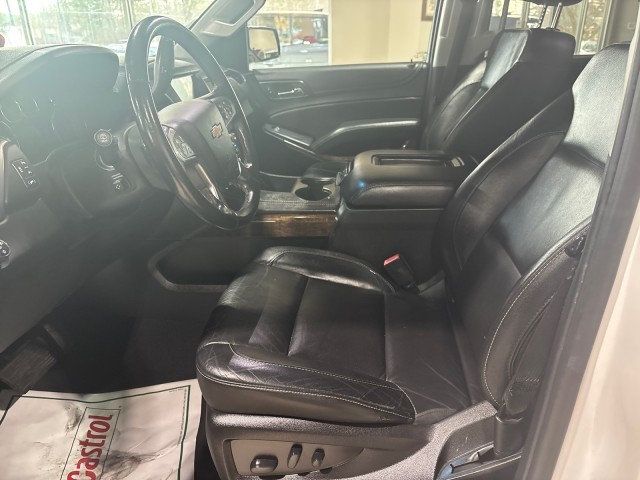 2019 Chevrolet Suburban 2WD 4dr 1500 LT - 22758073 - 8