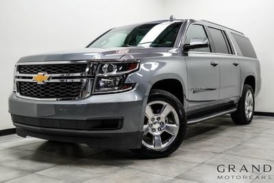 2019 Chevrolet Suburban - 1GNSCHKC8KR230610