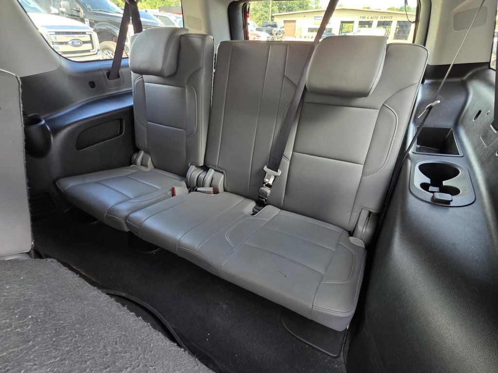2019 Chevrolet Suburban 1500 LT photo 15