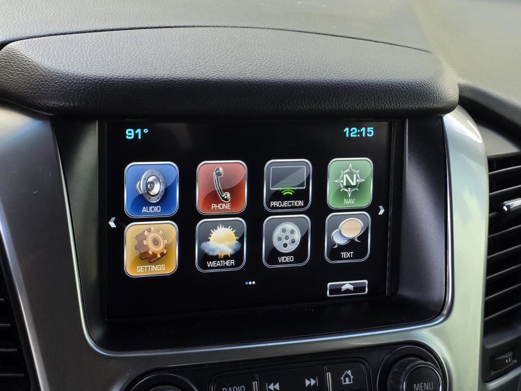 2019 Chevrolet Suburban 1500 LT photo 19