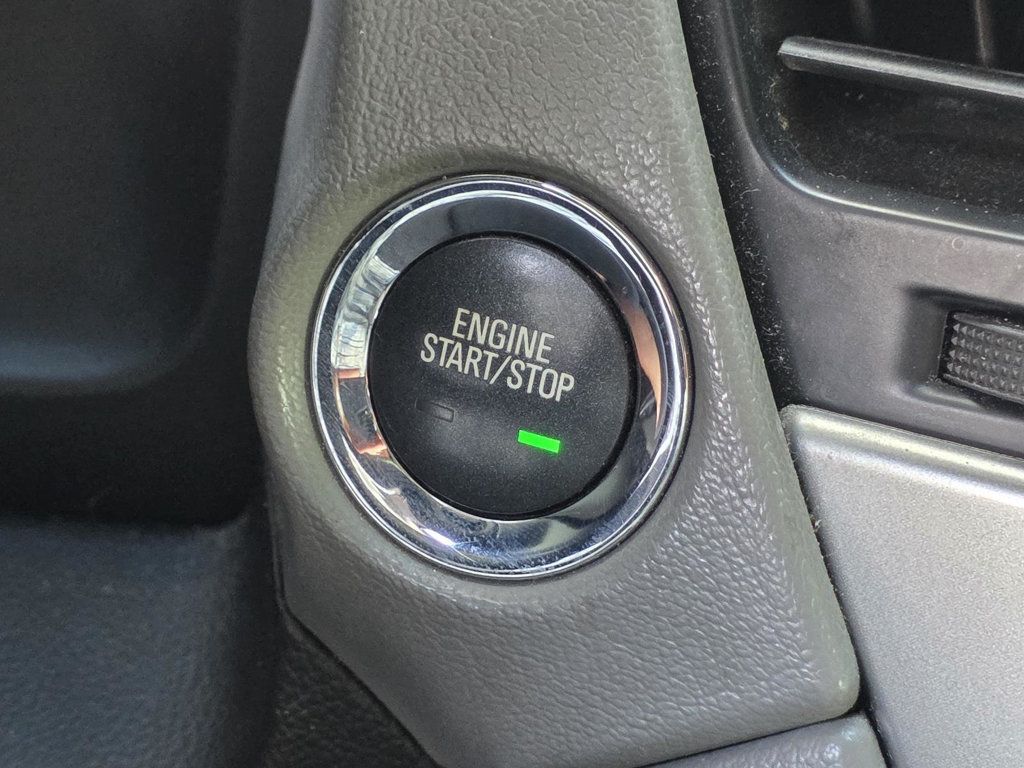 2019 Chevrolet Suburban 1500 LT photo 22