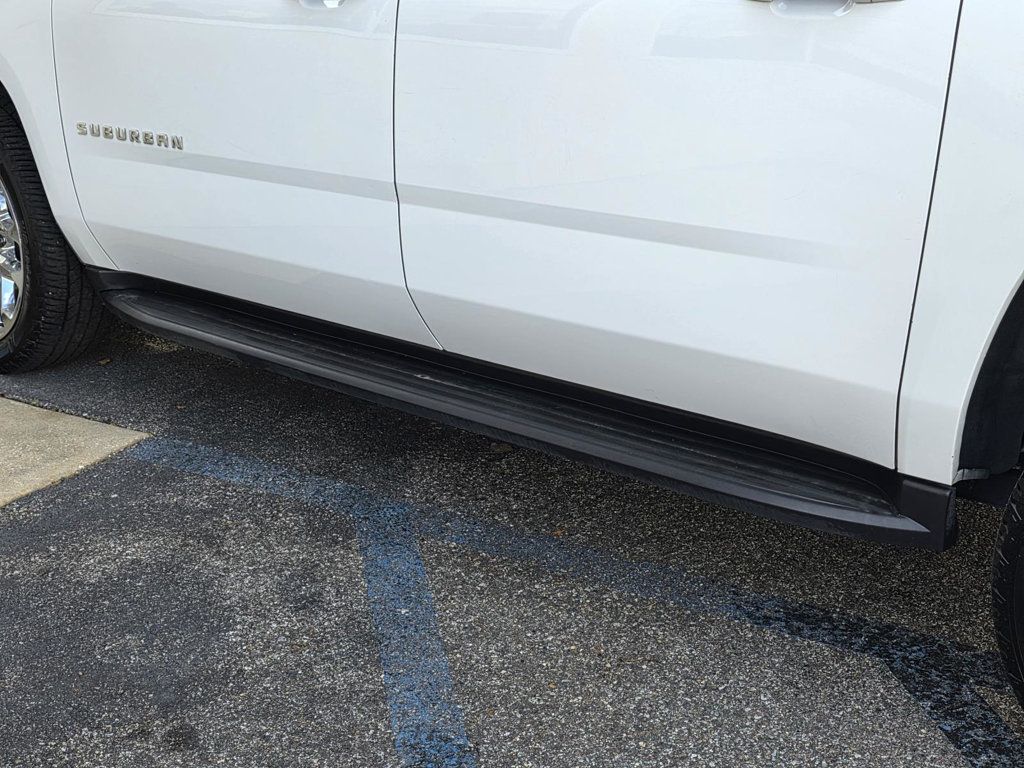 2019 Chevrolet Suburban 1500 LT photo 31