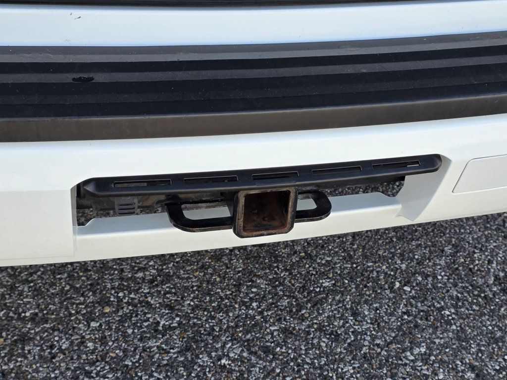 2019 Chevrolet Suburban 1500 LT photo 32