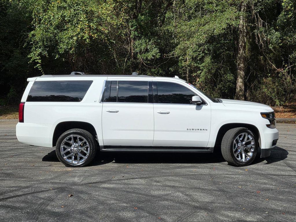 2019 Chevrolet Suburban 1500 LT photo 39