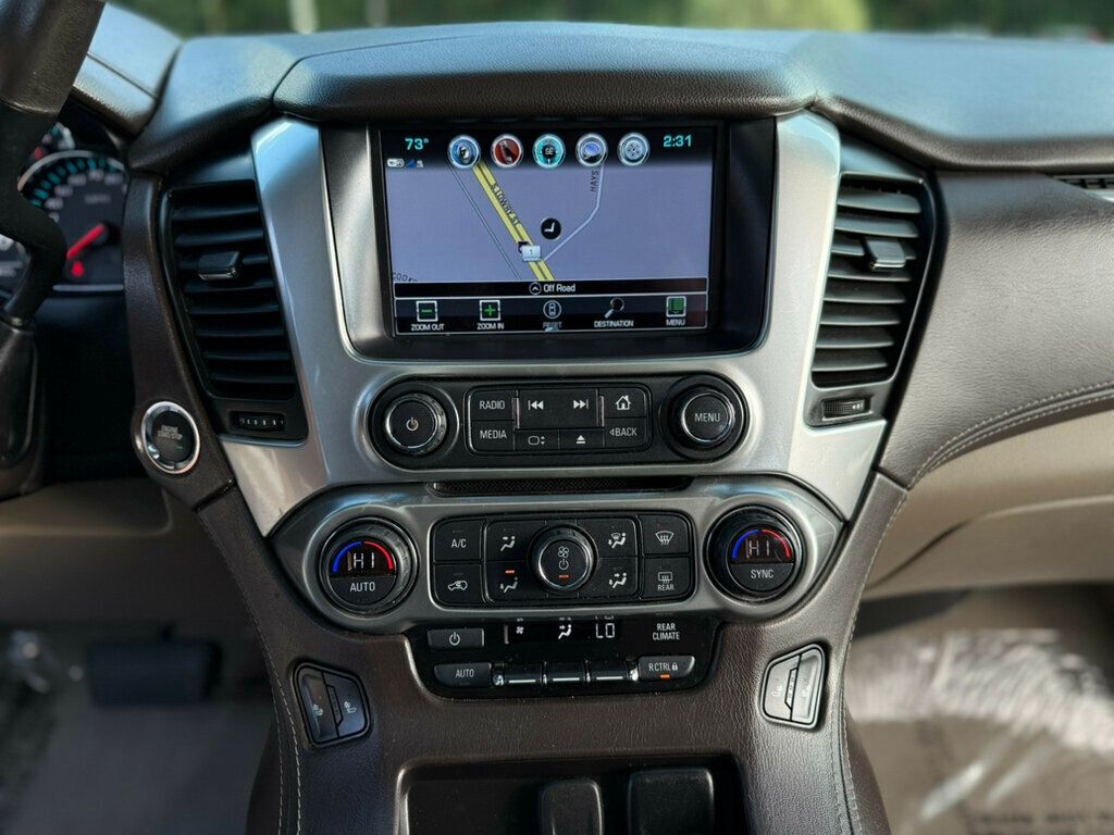 2019 Chevrolet Suburban 1500 LT photo 21