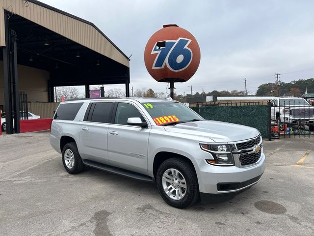 2019 Chevrolet Suburban 2WD 4dr 1500 LT - 22946389 - 0