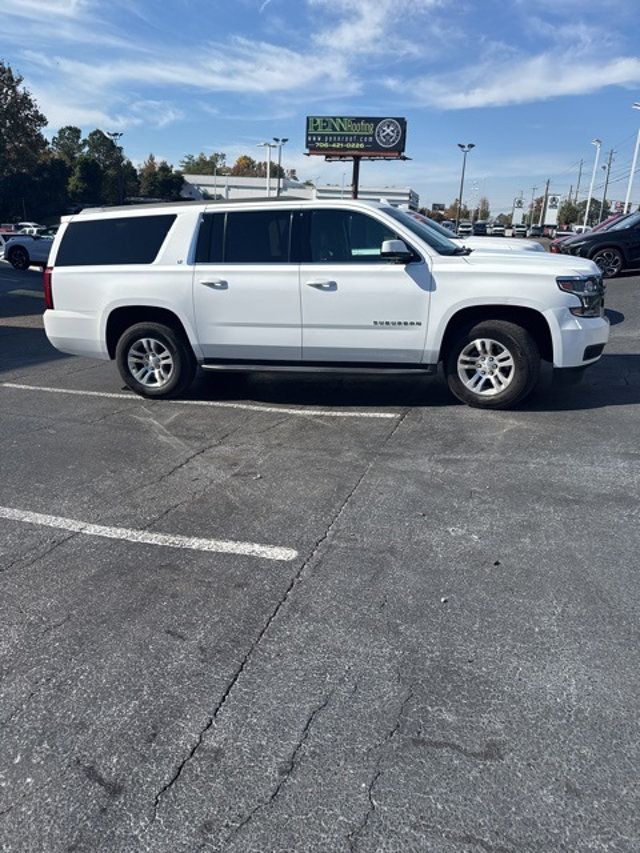 2019 Chevrolet Suburban 2WD 4dr 1500 LT - 22947194 - 1