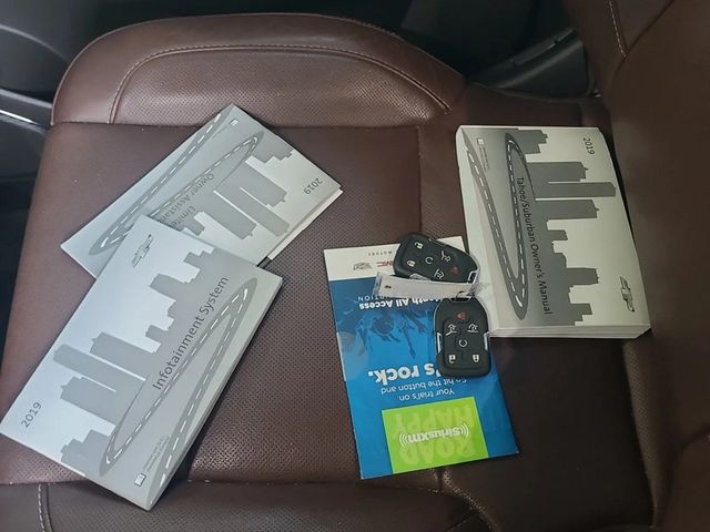 2019 Chevrolet Suburban 2WD 4dr 1500 Premier - 23075344 - 11