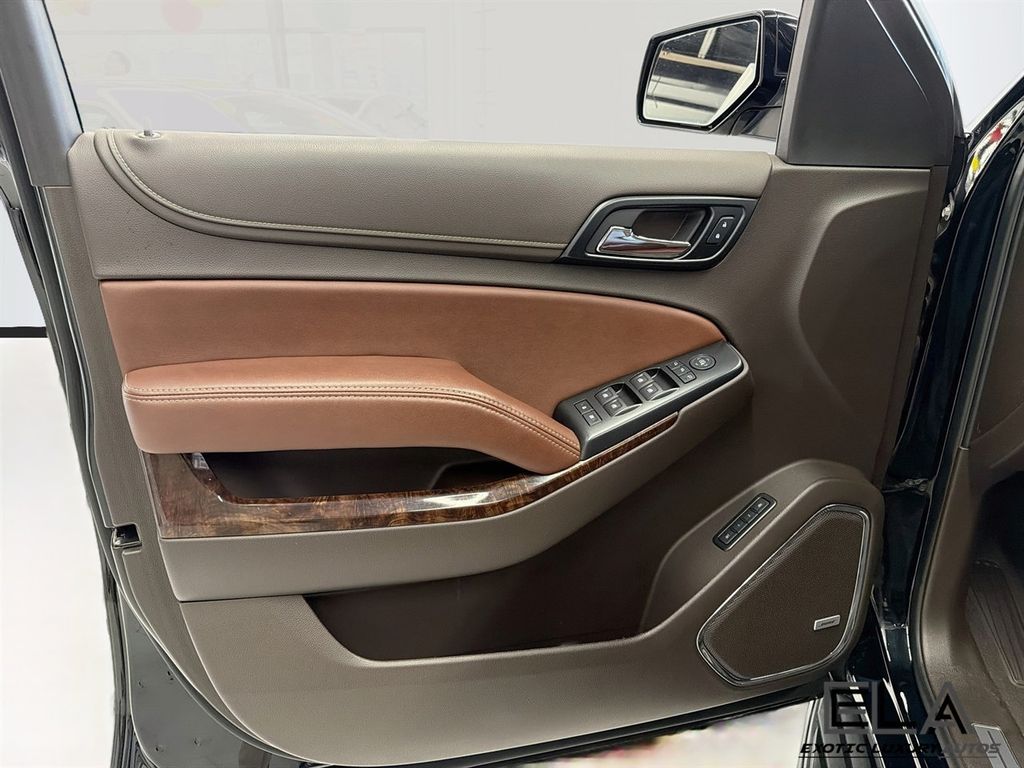 2019 Chevrolet Suburban 2WD 4dr 1500 Premier - 23075344 - 18