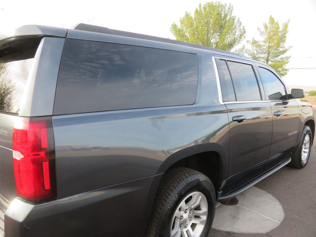 2019 Chevrolet Suburban 4WD 4dr 1500 LT - 22963964 - 9