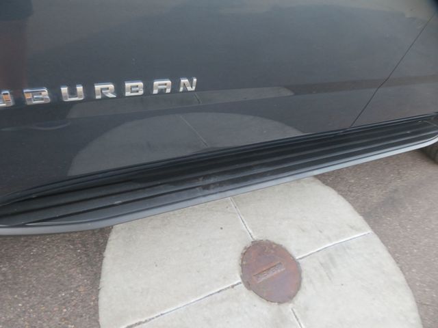 2019 Chevrolet Suburban 4WD 4dr 1500 LT - 22963964 - 13