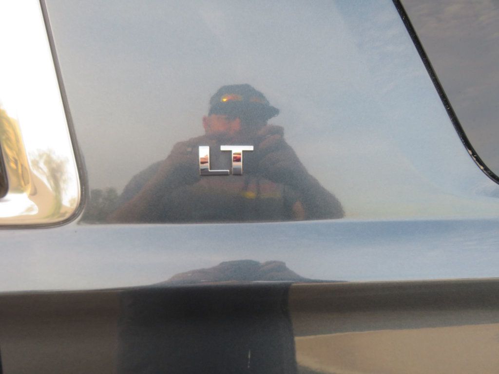 2019 Chevrolet Suburban 4WD 4dr 1500 LT - 22963964 - 14