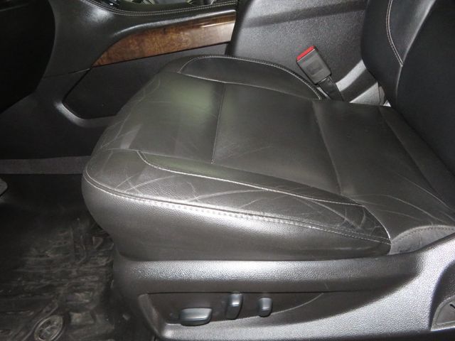 2019 Chevrolet Suburban 4WD 4dr 1500 LT - 22963964 - 20