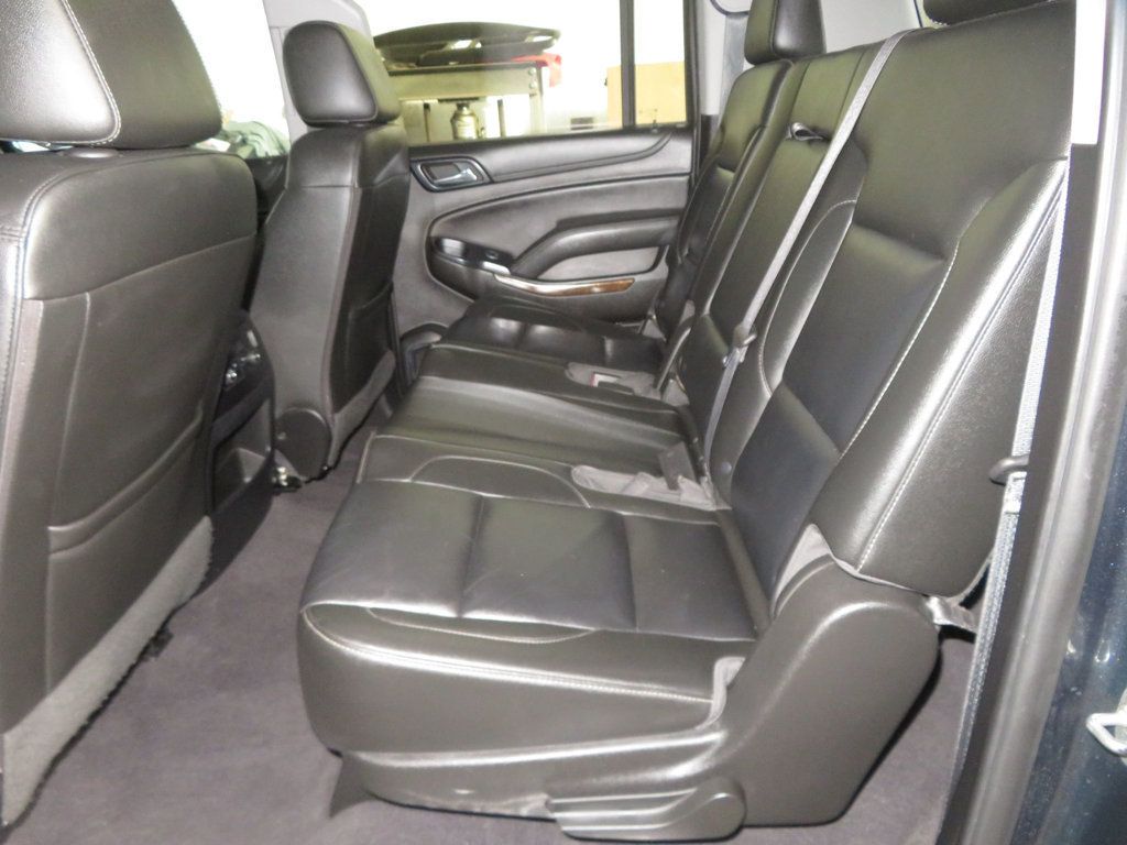 2019 Chevrolet Suburban 4WD 4dr 1500 LT - 22963964 - 23
