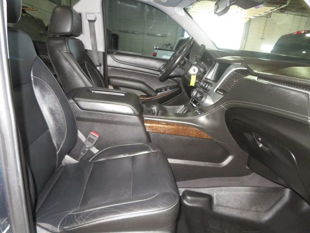 2019 Chevrolet Suburban 4WD 4dr 1500 LT - 22963964 - 34