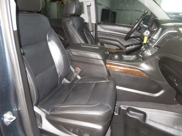 2019 Chevrolet Suburban 4WD 4dr 1500 LT - 22963964 - 36