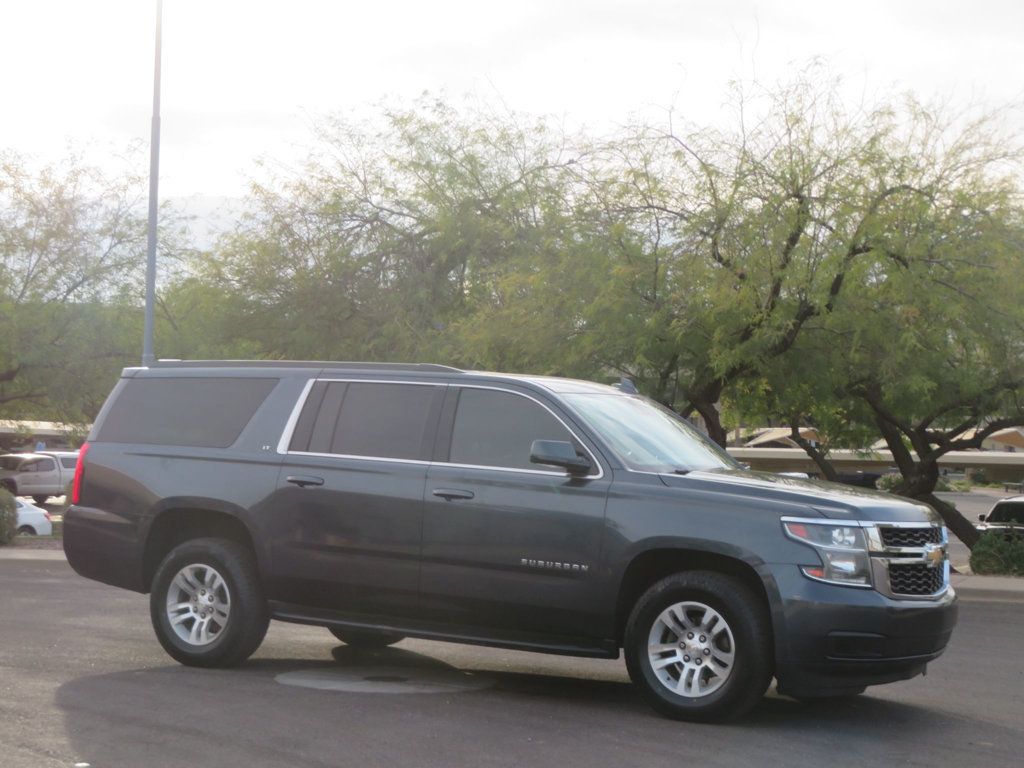 2019 Chevrolet Suburban 4WD 4dr 1500 LT - 22963964 - 3