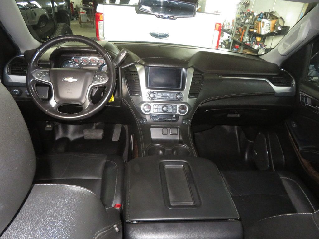 2019 Chevrolet Suburban 4WD 4dr 1500 LT - 22963964 - 41