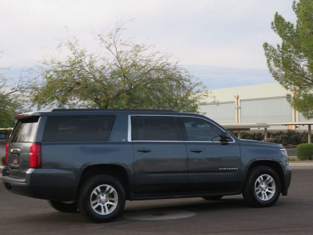 2019 Chevrolet Suburban 4WD 4dr 1500 LT - 22963964 - 5