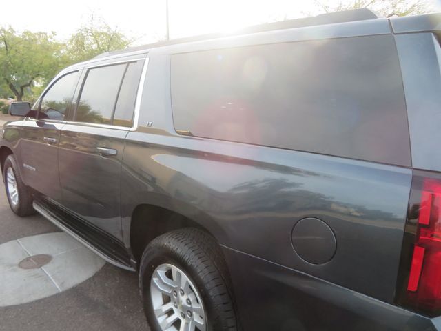 2019 Chevrolet Suburban 4WD 4dr 1500 LT - 22963964 - 6