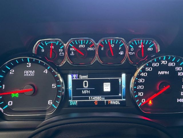 2019 Chevrolet Suburban 4WD 4dr 1500 LT - 22992478 - 16