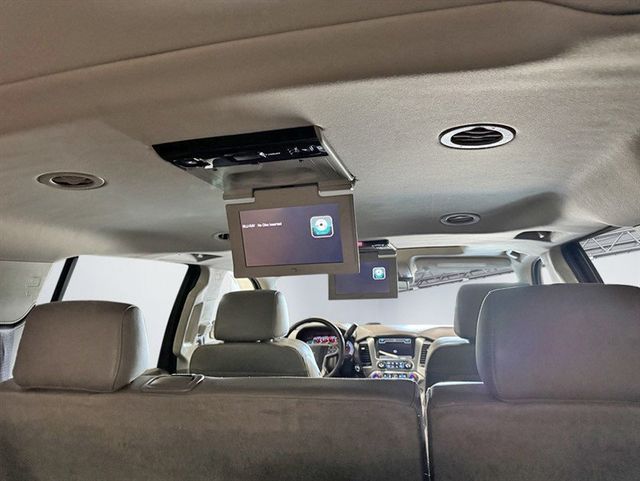 2019 Chevrolet Suburban 4WD 4dr 1500 LT - 22992478 - 26