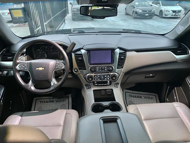 2019 Chevrolet Suburban 4WD 4dr 1500 LT - 22955352 - 10