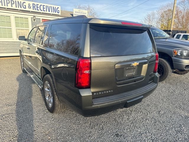 2019 Chevrolet Suburban 4WD 4dr 1500 LT - 22668764 - 4