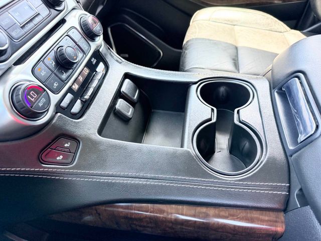 2019 Chevrolet Suburban 4WD 4dr 1500 LT - 23027917 - 45