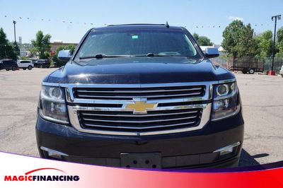 2019 Chevrolet Suburban - 1GNSKJKJ3KR199341