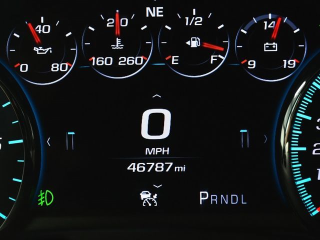 2019 Chevrolet Suburban Premier - 22985704 - 17