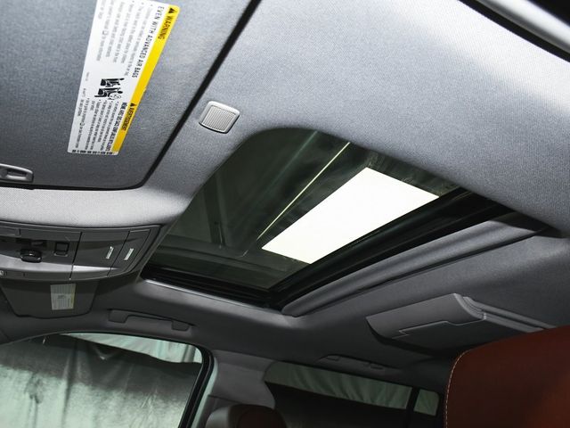 2019 Chevrolet Suburban Premier - 22985704 - 44