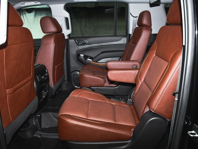 2019 Chevrolet Suburban Premier - 22985704 - 45
