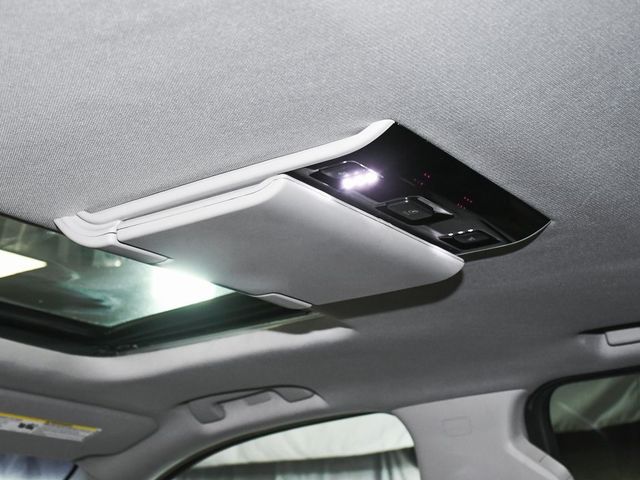 2019 Chevrolet Suburban Premier - 22985704 - 46