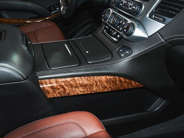 2019 Chevrolet Suburban Premier - 22985704 - 62