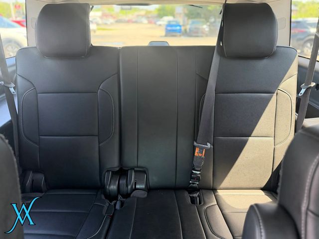 2019 Chevrolet Suburban Premier Sport Utility 4D - 23069310 - 20